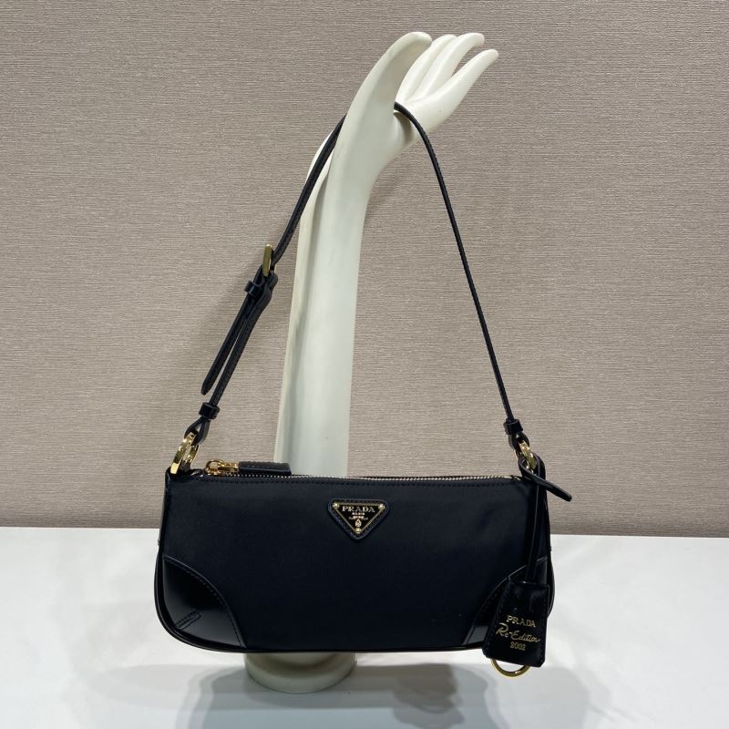 Pra*a hobo bags